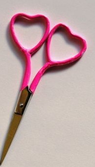 DD Pink Heart Scissors